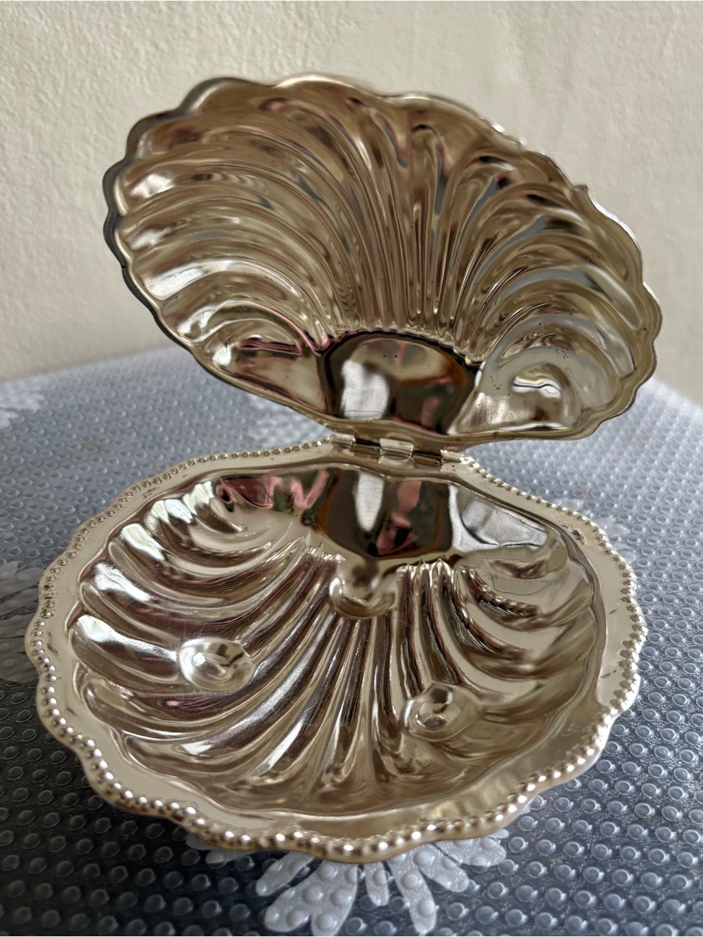 Vintage Silver-Plated Seashell Caviar Dish / Trinket Box